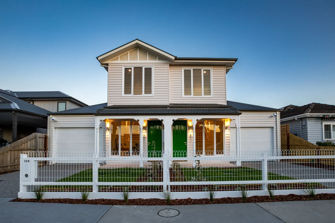 Heritage home extension with verandah fretwork — Nicon Built